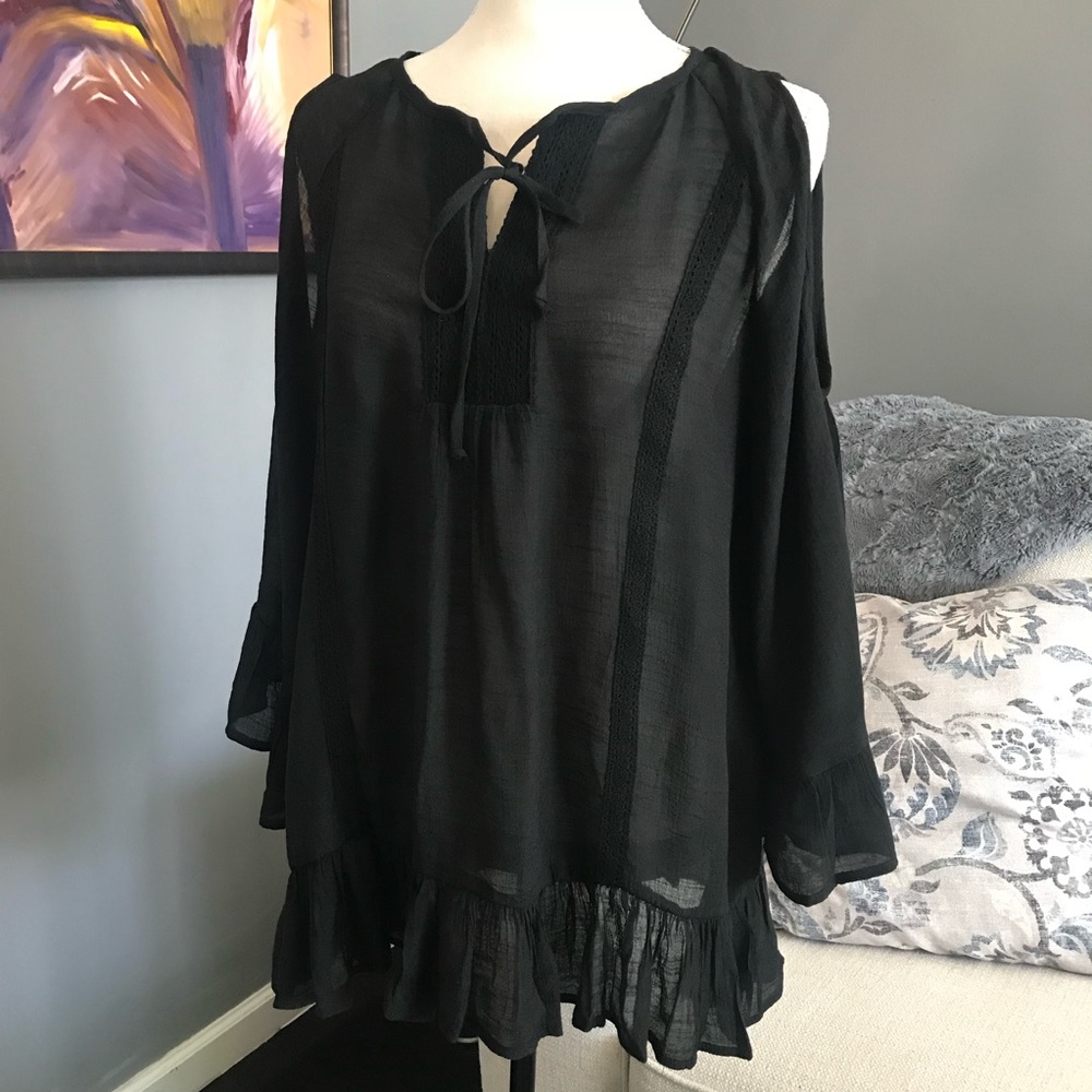 Black Cold Shoulder Top